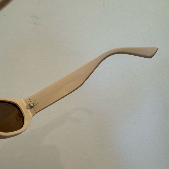 Blue Planet Unisex Cream Retro Brown Lens Taj Polarized Rectangle Sunglasses - Picture 12 of 15